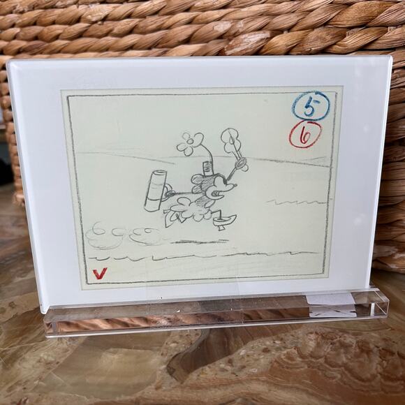 Minnie Mouse Illustrated Panel Reproduced Copy - Picture 1 of 6